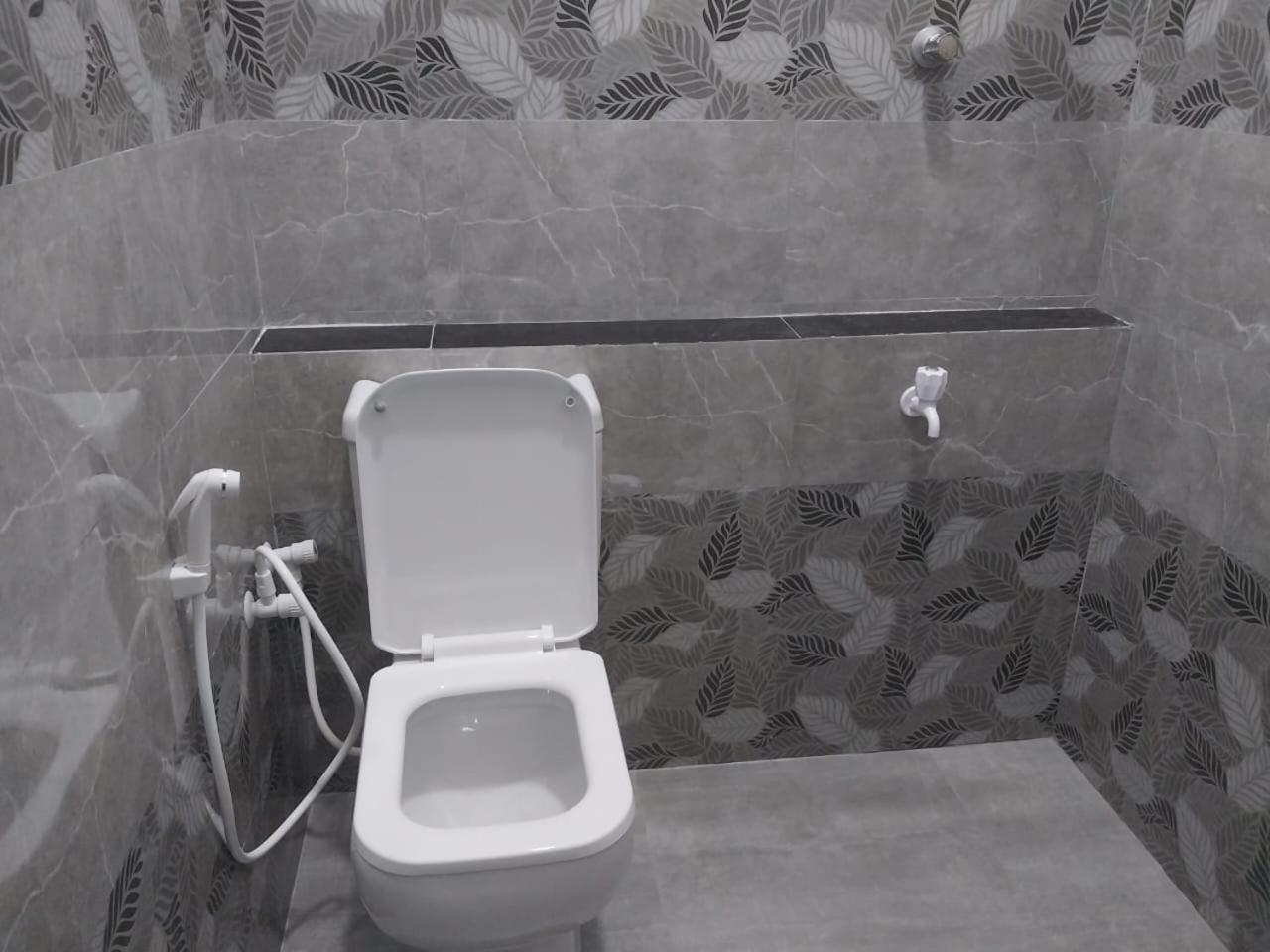 Javi Holiday Home Trikunamalaja Zewnętrze zdjęcie
