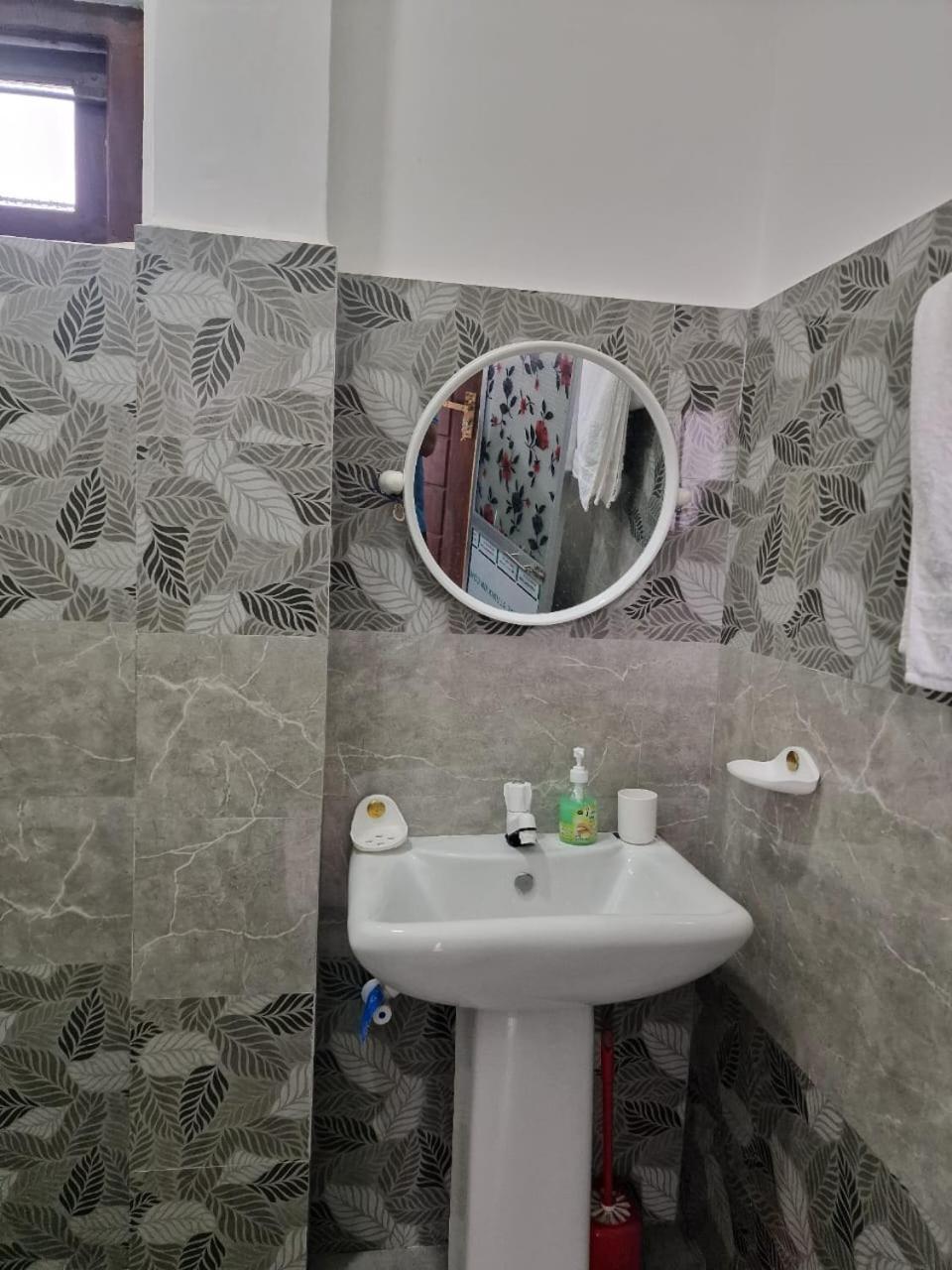 Javi Holiday Home Trikunamalaja Zewnętrze zdjęcie